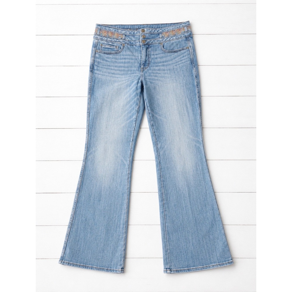 White House Black Market Skinny Flare Jeans Light Wash Y2K Extra High Rise 8